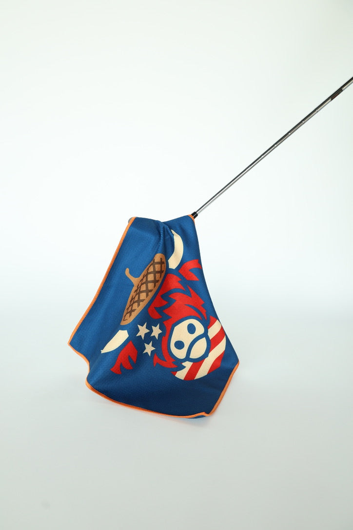 Oakmont - Magnetic Golf Towel