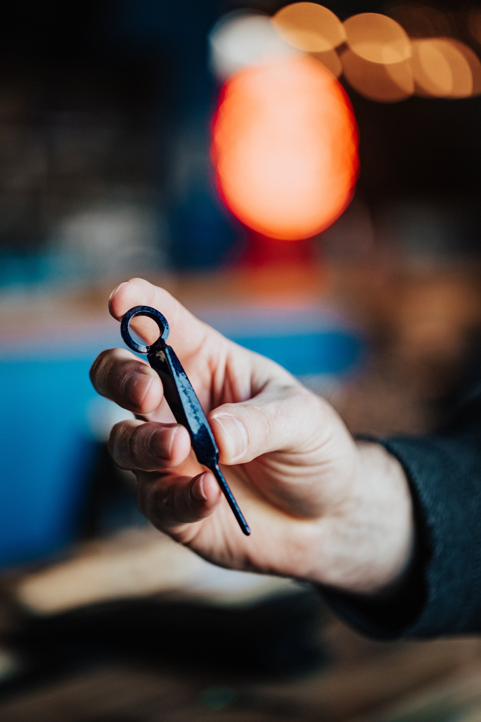 metal golf divot tool single prong